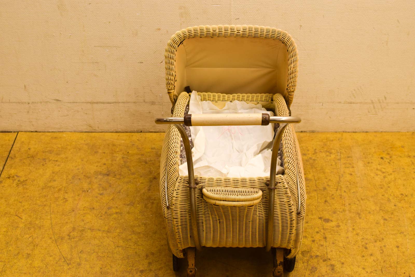 Alternative view of Poppenwagen  50688