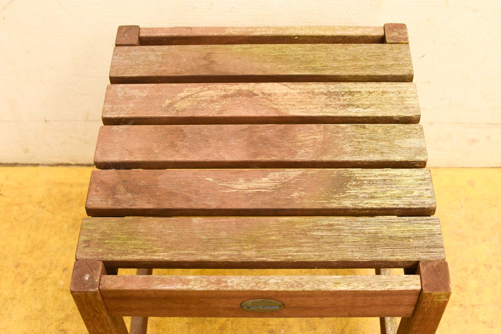 Alternative view of Houten wijntafeltje/bijzettafel 50711