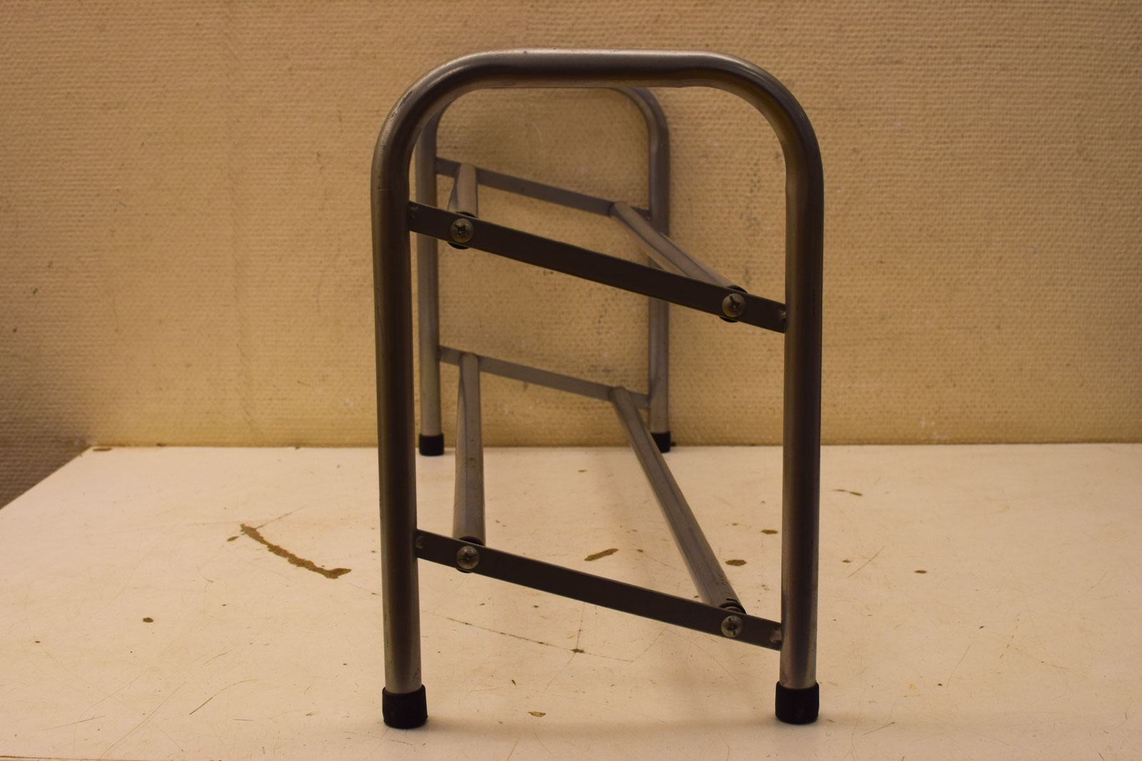 Alternative view of Metalen Schoenenrek 50730