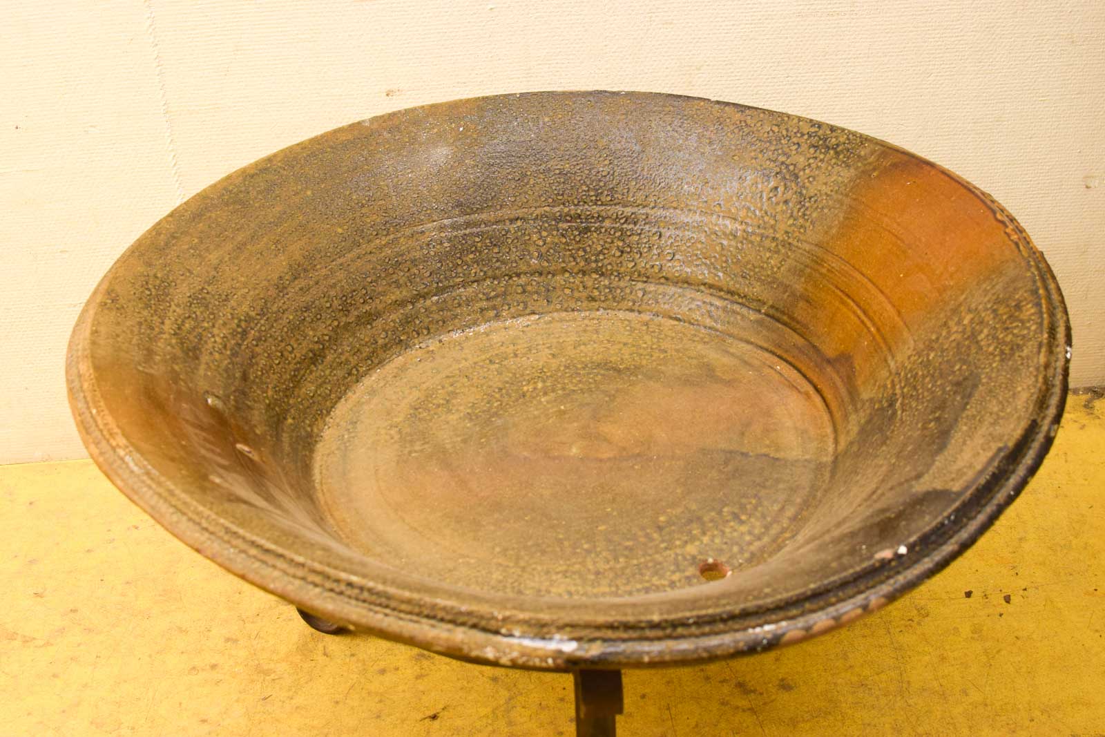 Alternative view of Vuurschaal met staander  50749