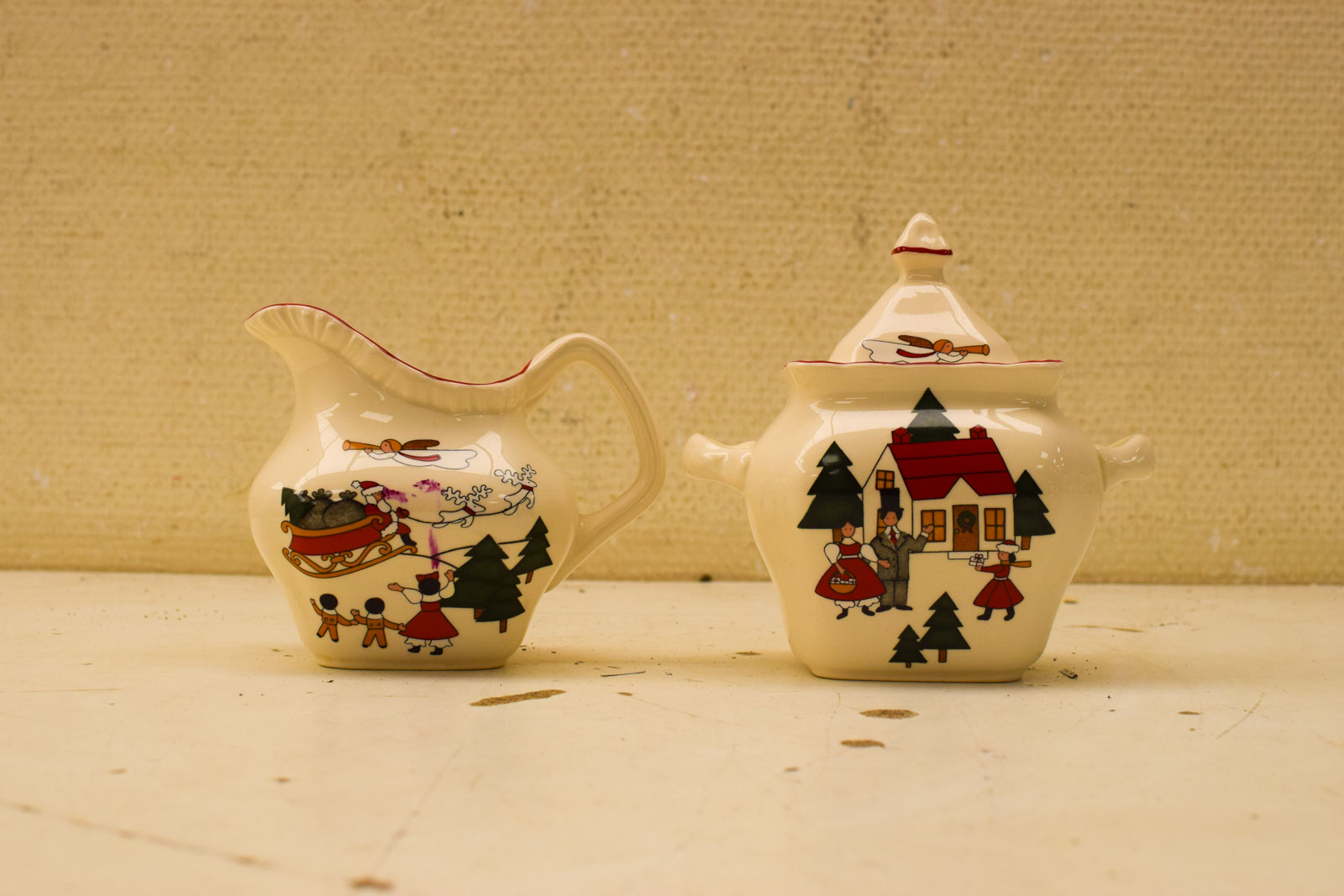 3 delig Mason's Christmas Village porseleinen suiker en melkkannetje 50779