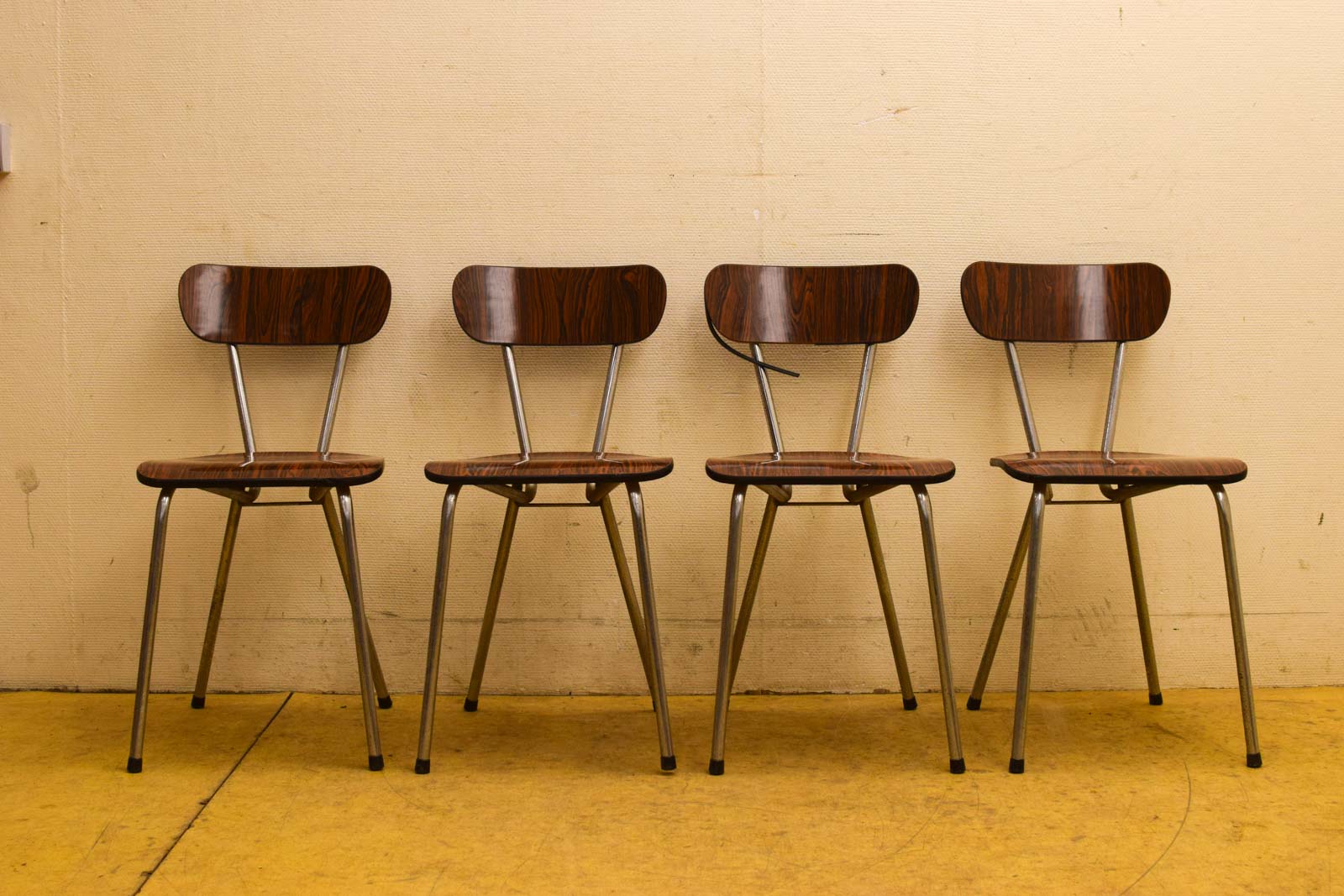 4 stuks Keuken stoelen  50803