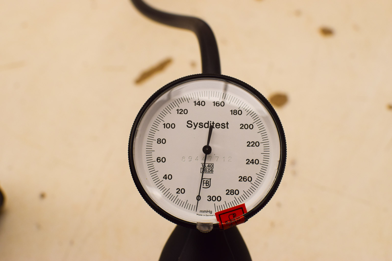 Alternative view of Bloeddrukmeter  50811