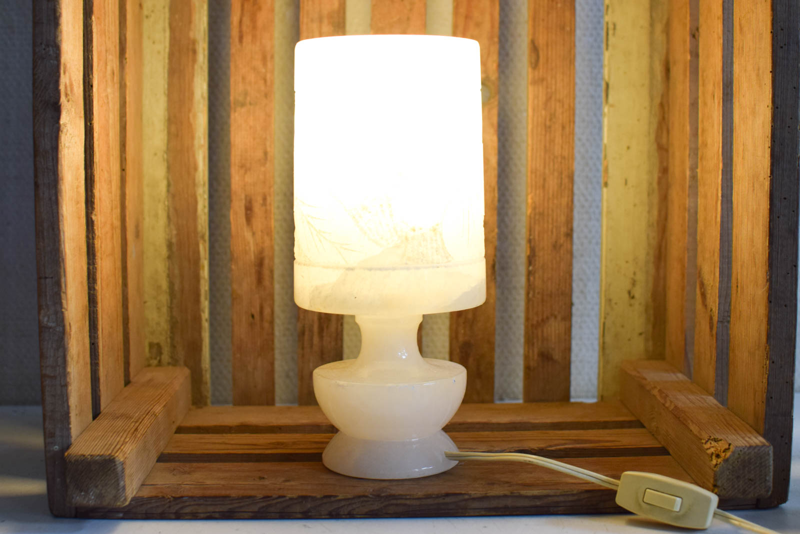 Alternative view of stenen tafellamp  50827