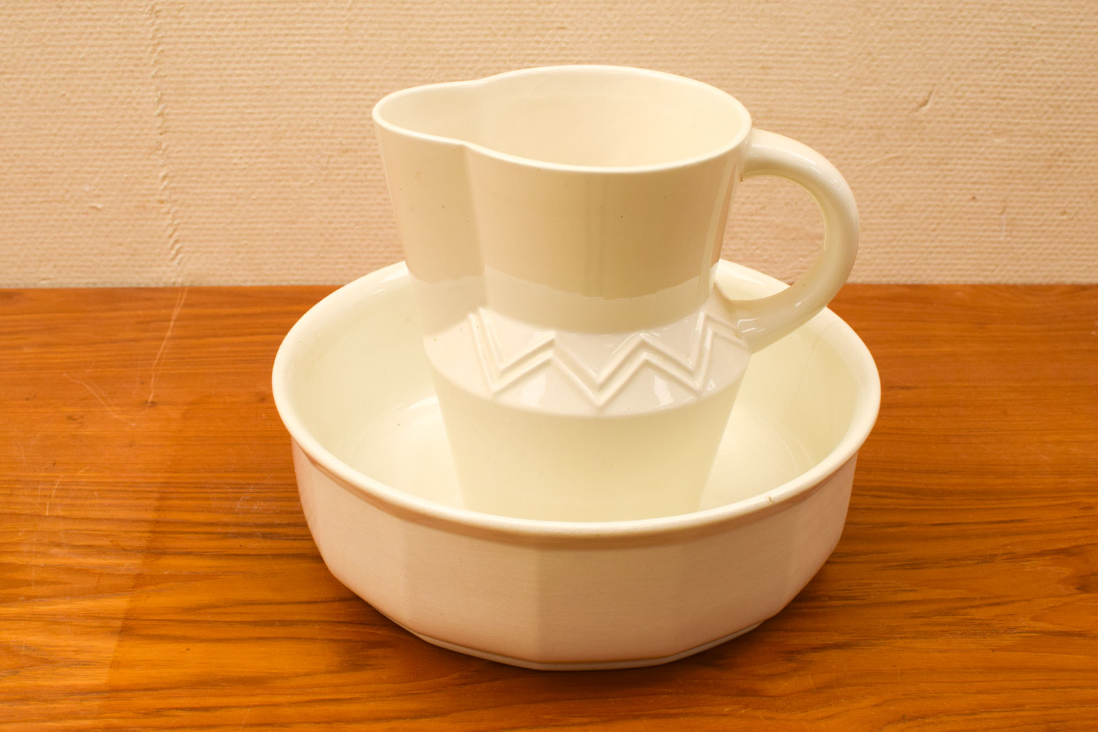 Alternative view of Porseleinen Wastafelset 50853