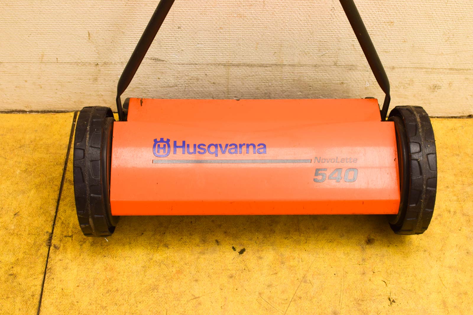 Alternative view of Husqvarna Novolette 540 Handgrasmaaier 50864