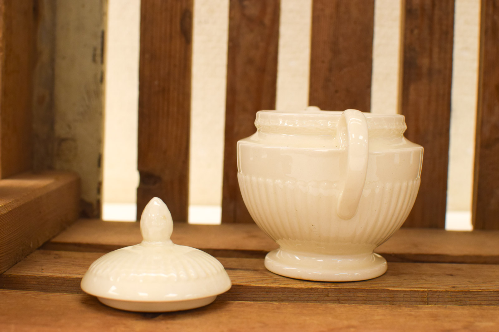 Alternative view of Wedgwood porseleinen suikerpotje 50878