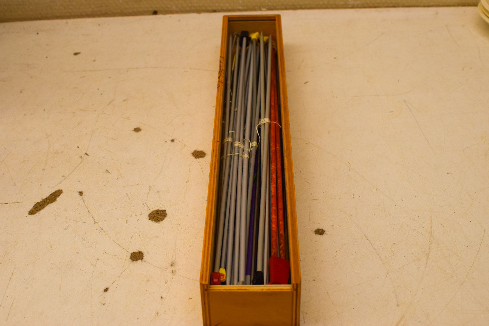 Alternative view of Houten breinaalden kistje 50910