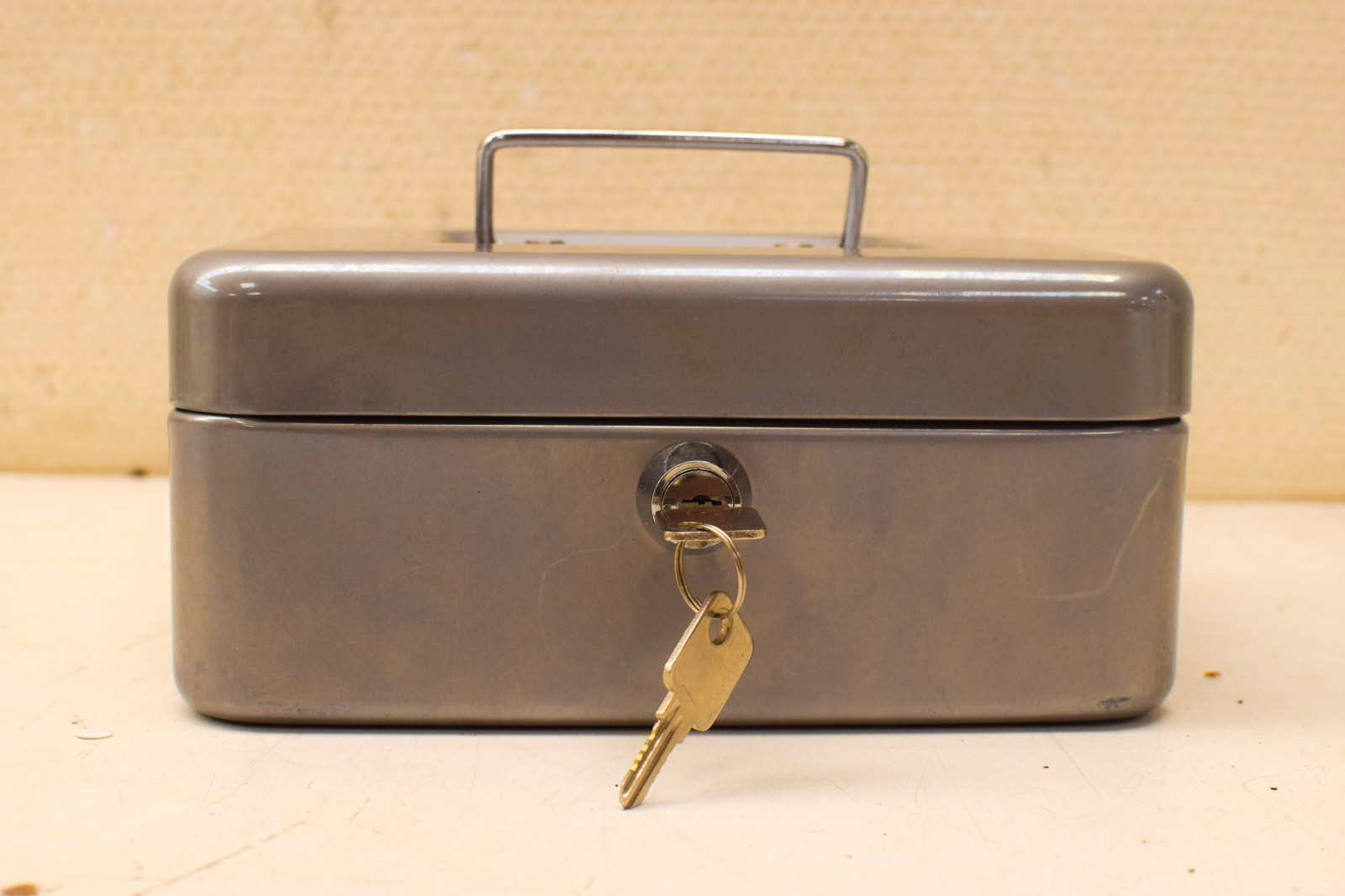 Metalen Geldkistje 50933