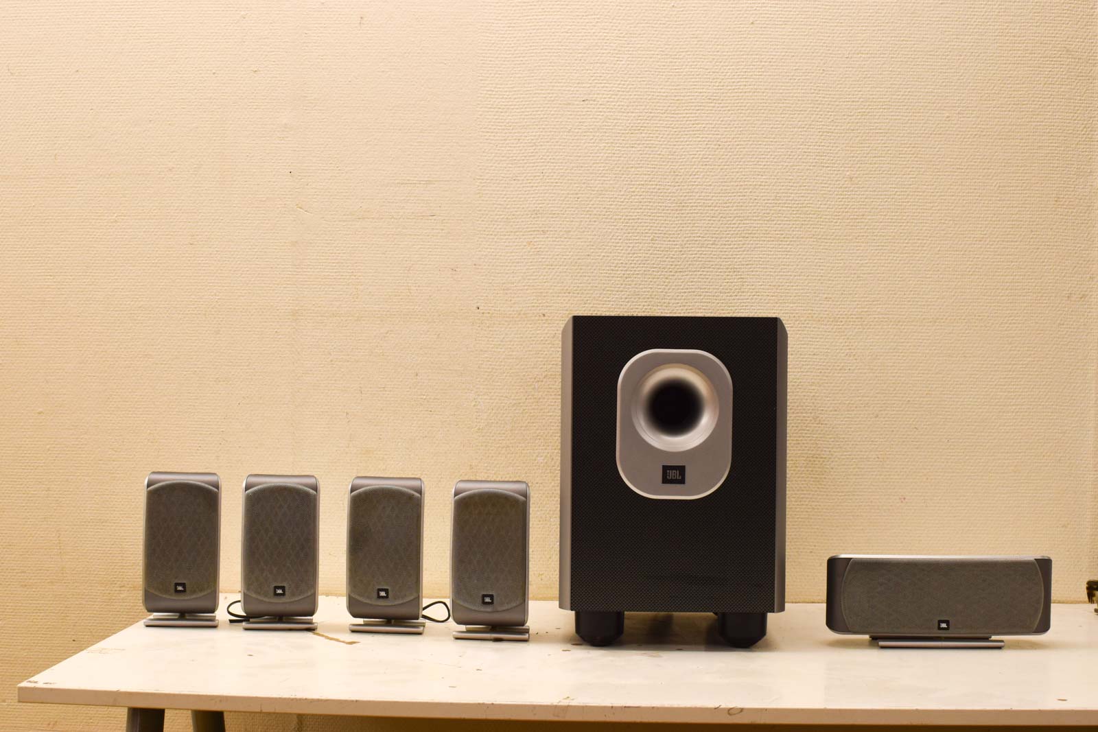 6 JBL Suround speaker set 50941