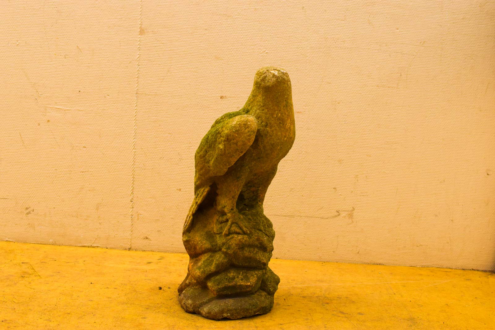 Tuinbeeld van een vogel 50942