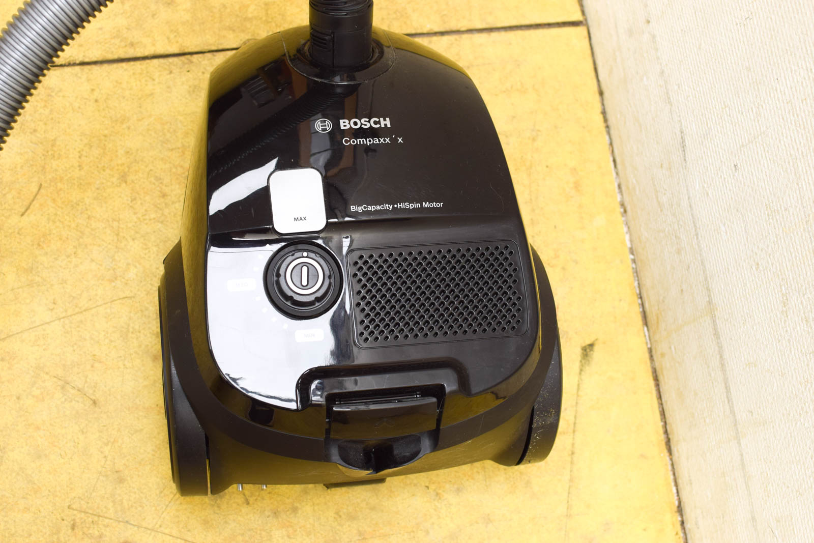 Alternative view of Bosch Compaxx x stofzuiger 50945