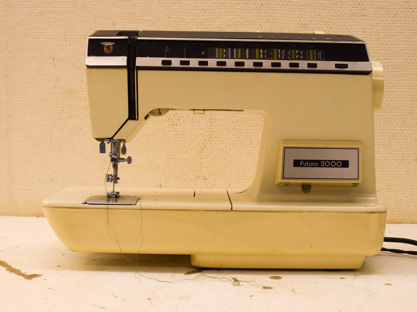 Alternative view of Singer Naaimachine 50968