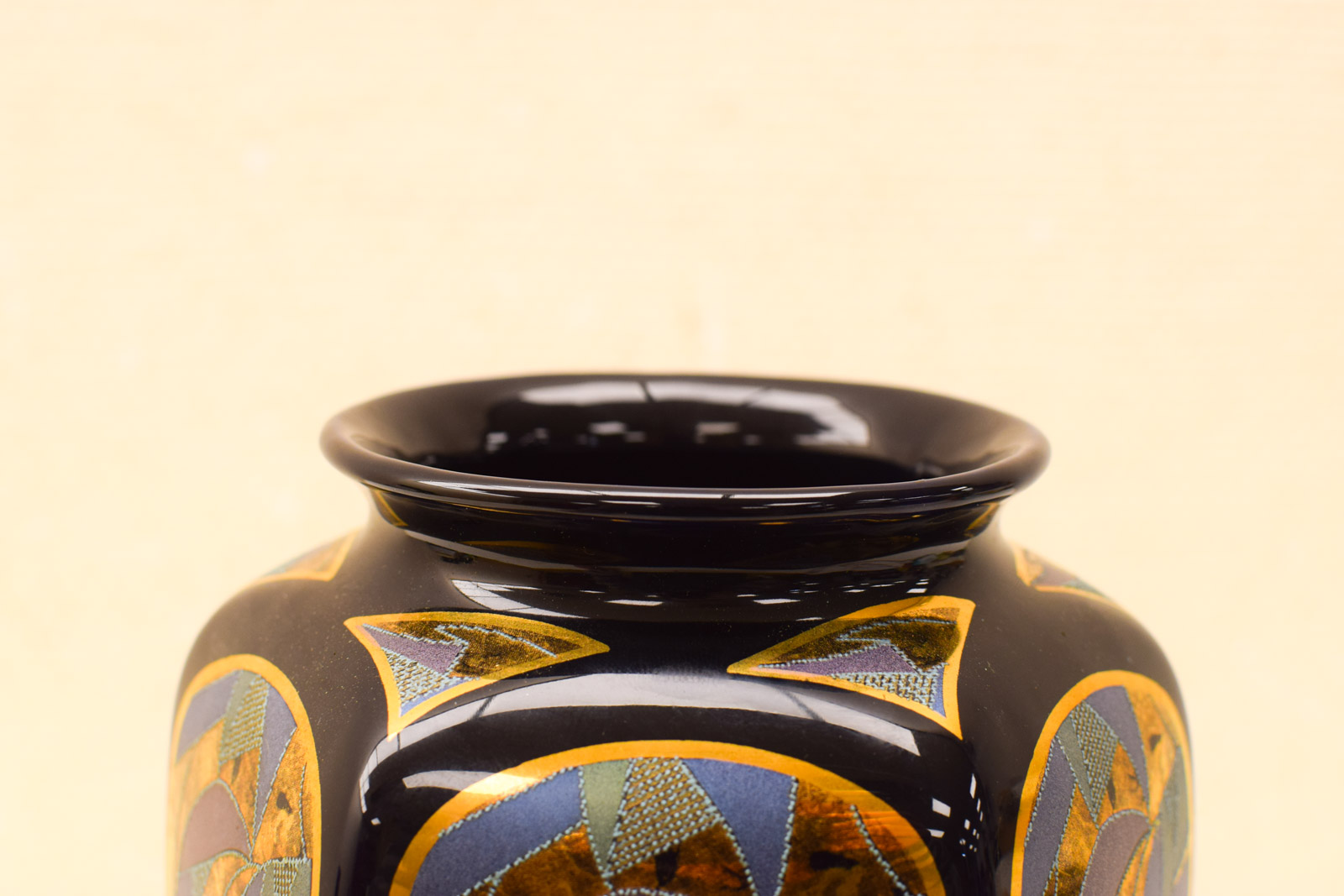 Alternative view of Porseleien vaas 51029