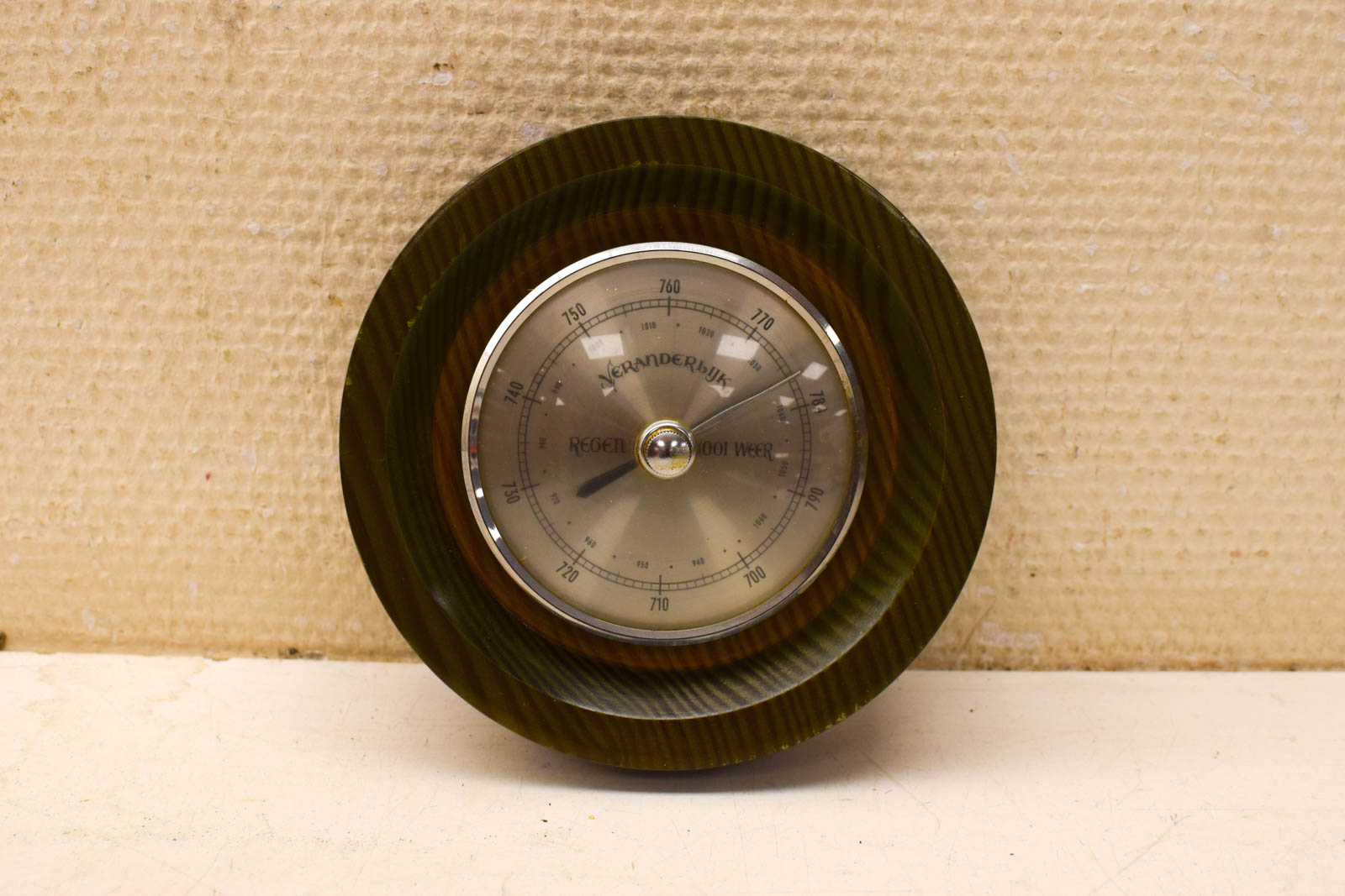 Ronde Barometer 51033