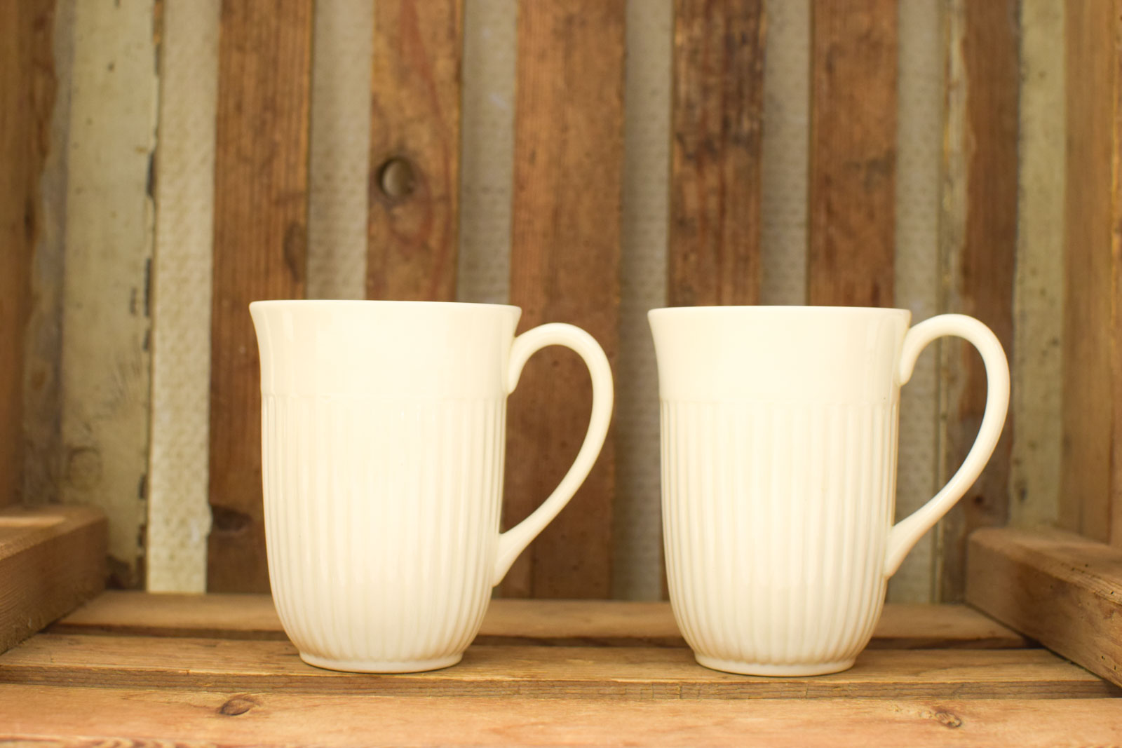 2 stuks Wdgwood porseleinen bekers 51042