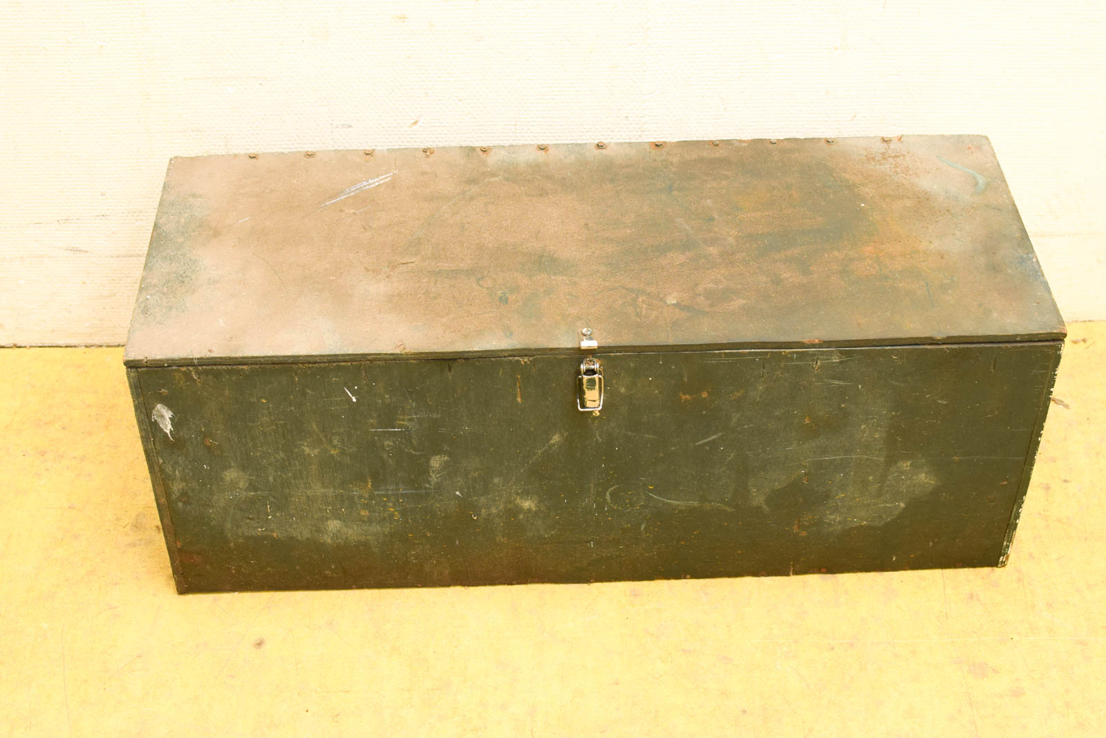 Alternative view of Houten kist 51052