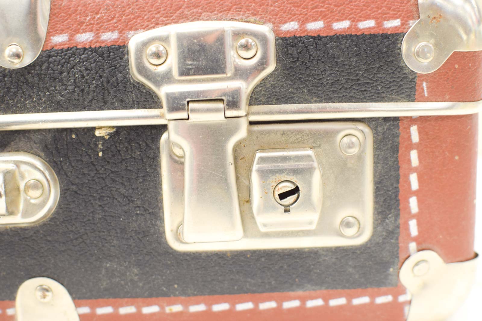 Alternative view of Koffer 51061