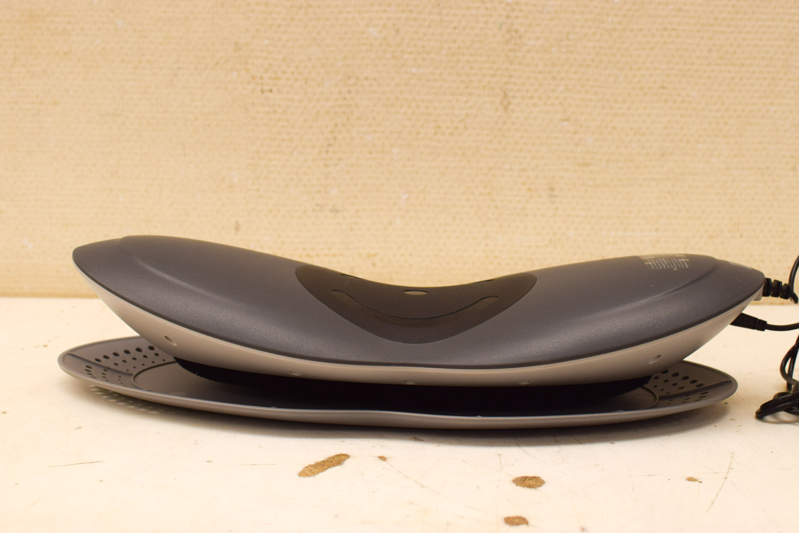 Alternative view of His Black stratcher & Massager 51067