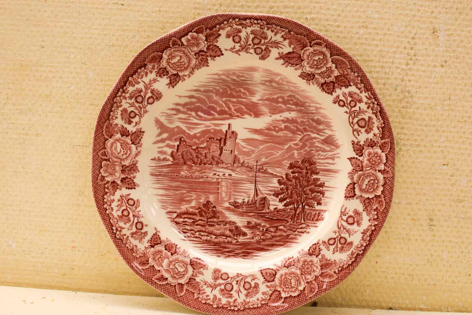 Alternative view of 3 stuks Scottish lochs porseleinen platte borden 51070