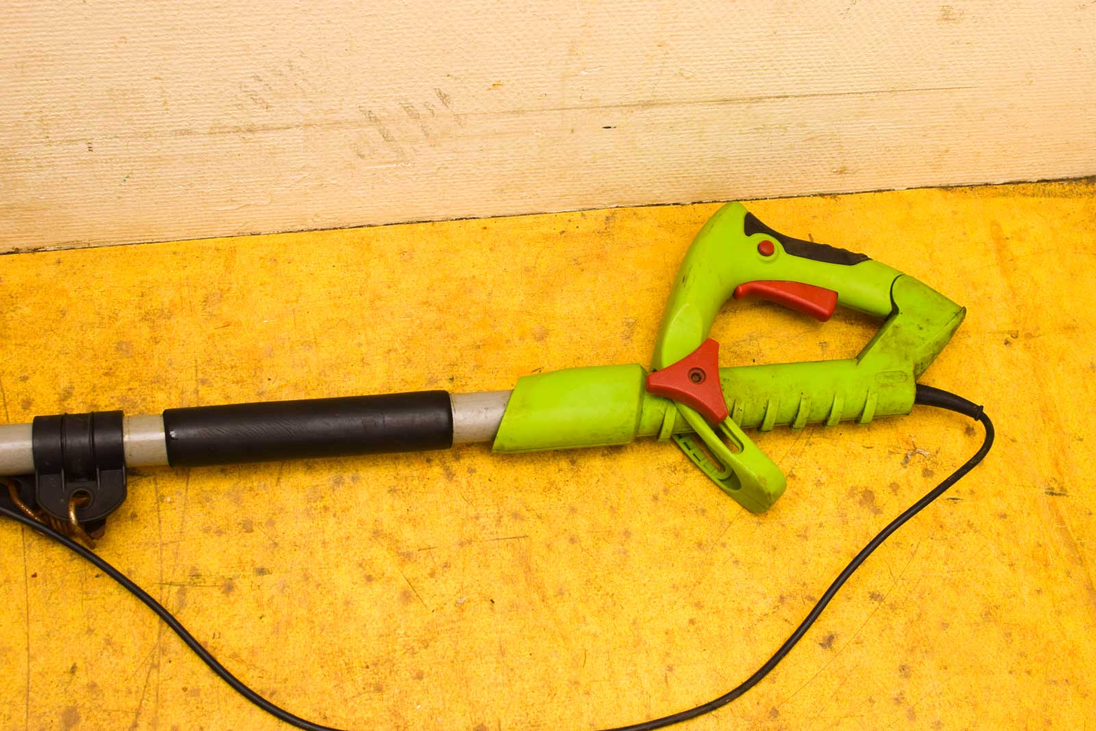 Alternative view of Flora Best Elektrische zaag 51097