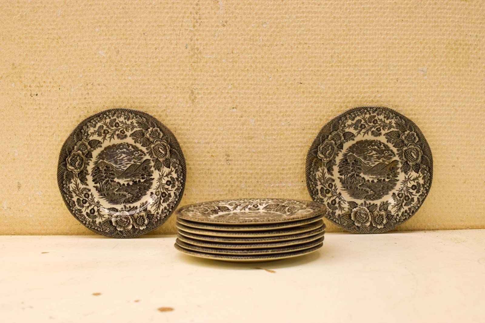 8 stuks Lochs of scotland porseleinen schoteltjes  51129