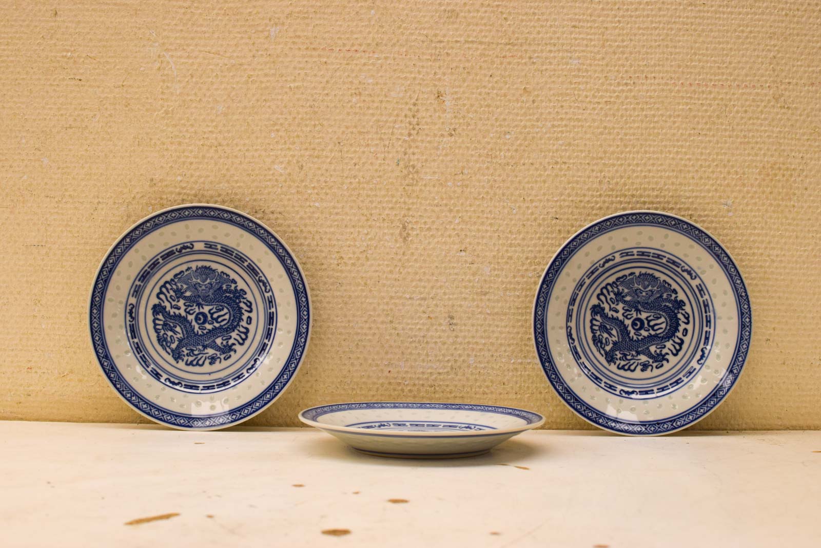 3 Stuks porseleinen bordjes 51133