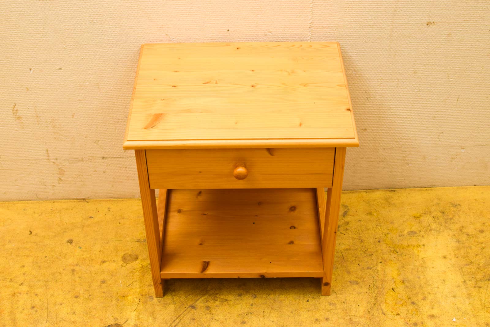 Alternative view of Houten Nachtkastje 51151