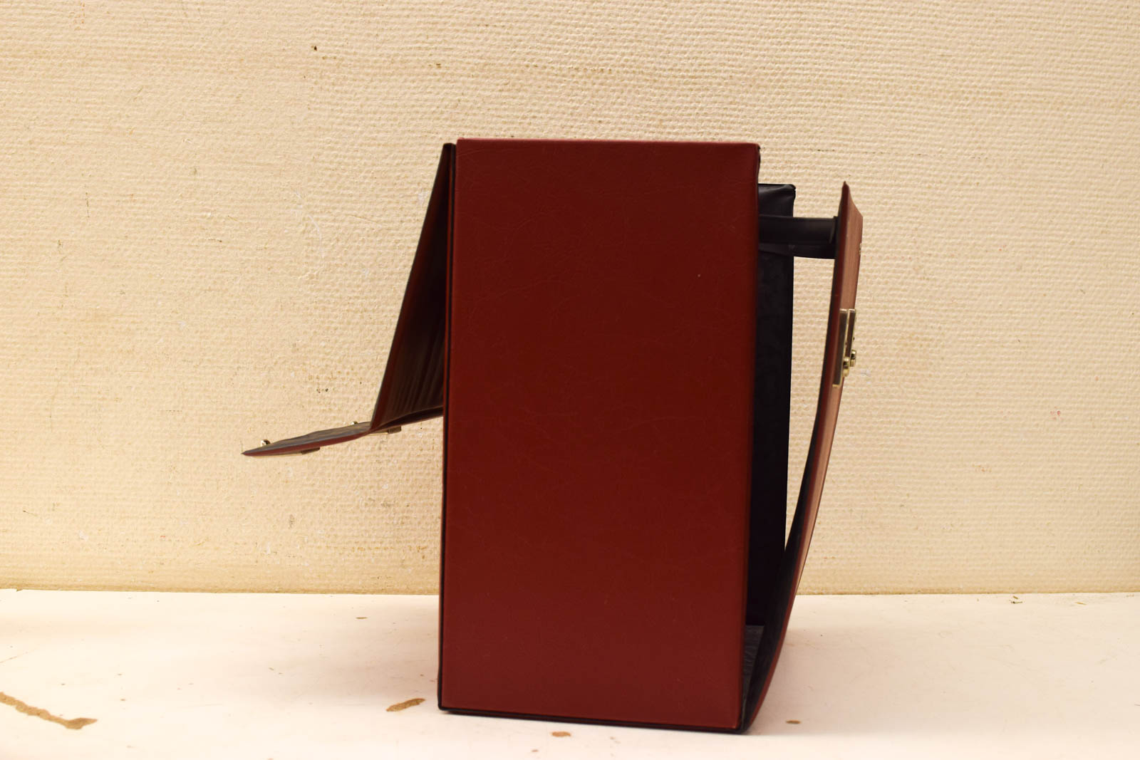 Alternative view of Platenkoffer 51159