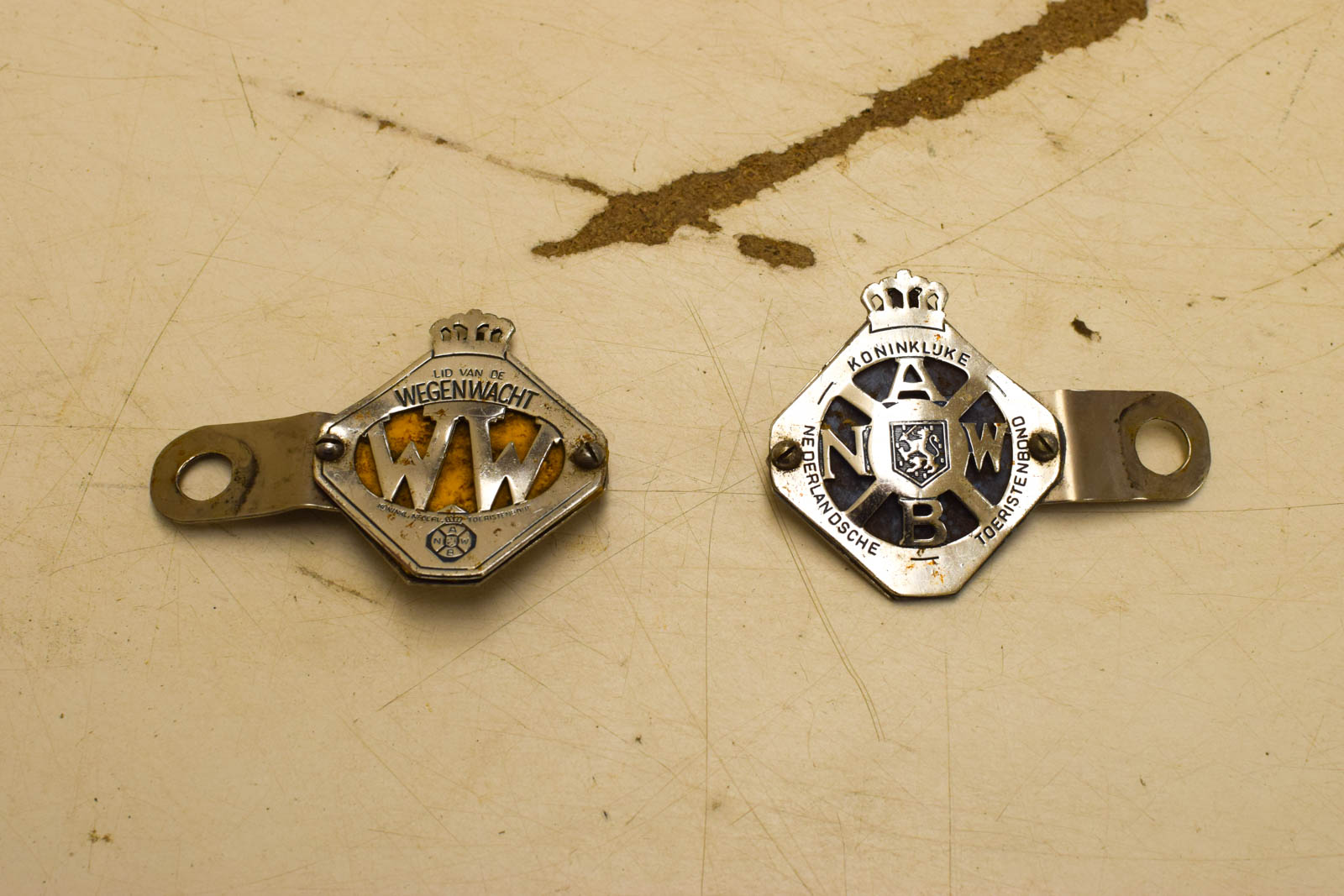 2 stuks Wegenwacht Plaatje 51223