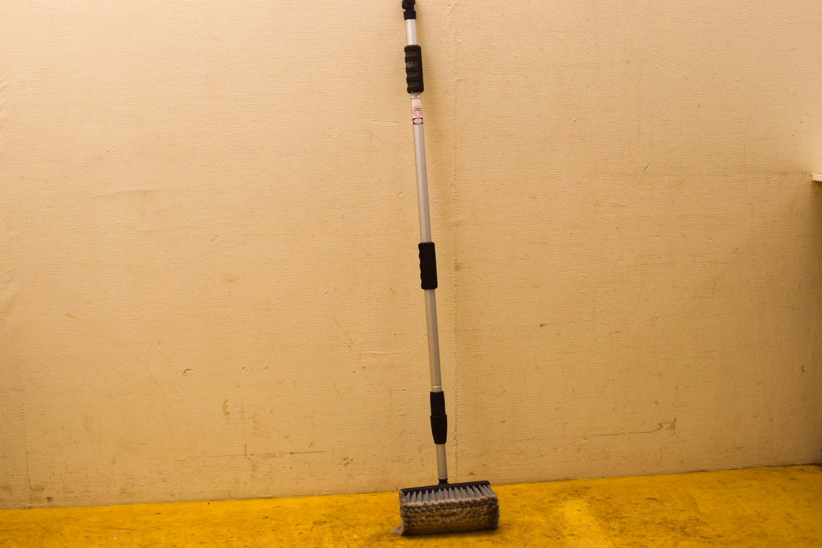 Alternative view of Wasborstel 51247