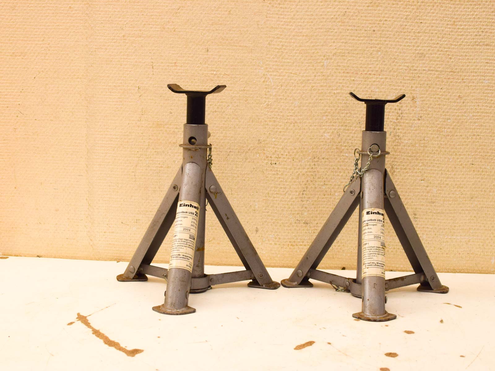 2 stuks Onder Zetbok  51287