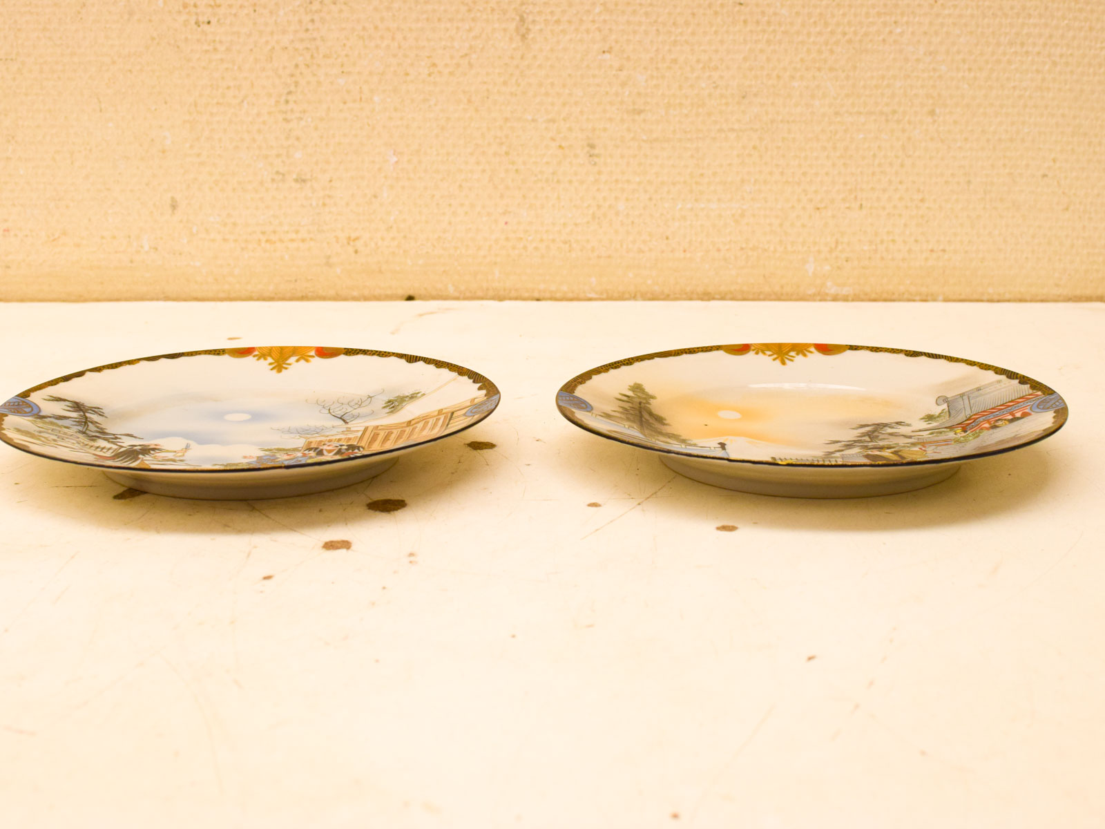 Alternative view of 2 porseleinen borden  51299