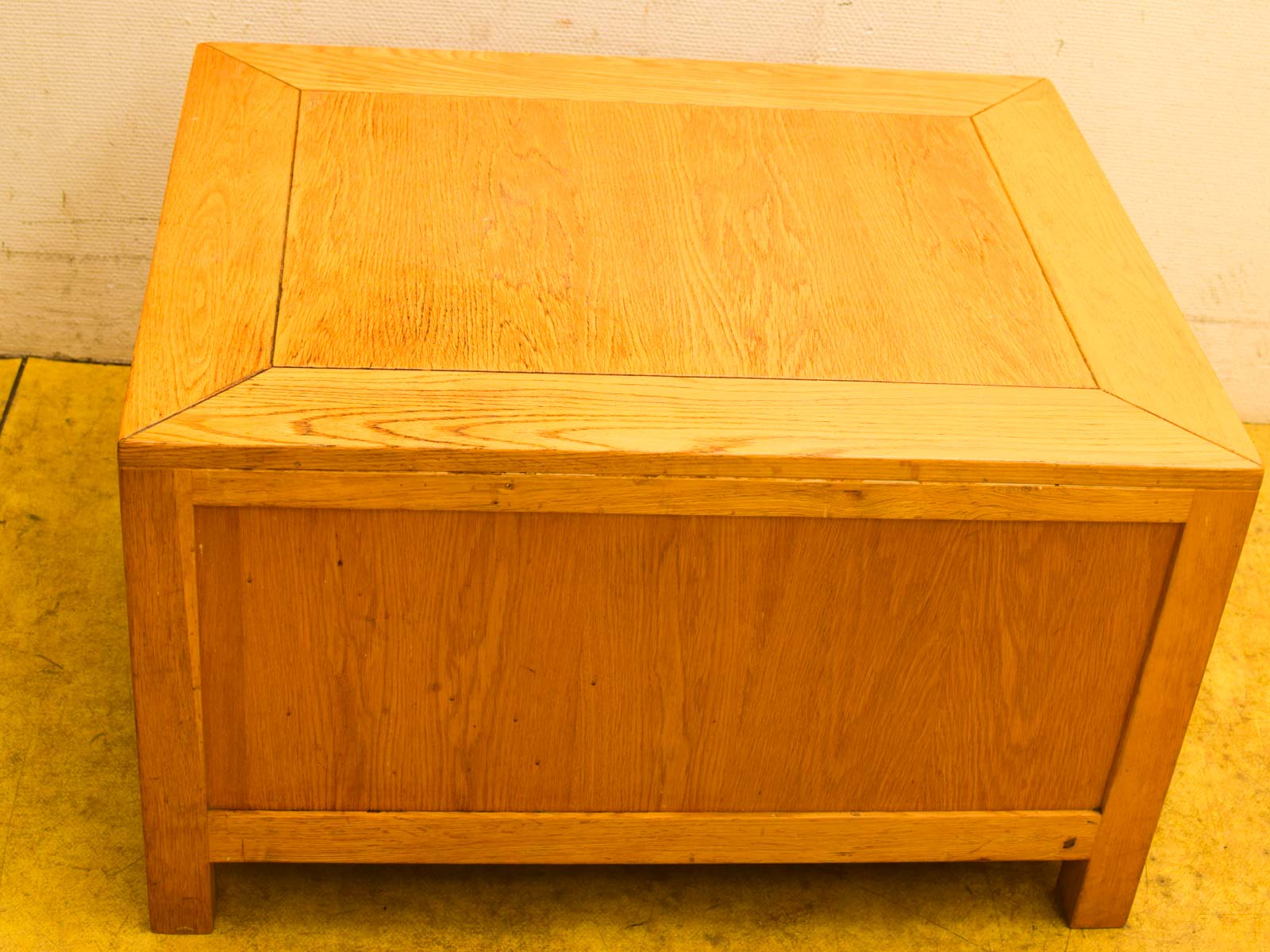 Alternative view of Houten Salontafel  met lades 51332