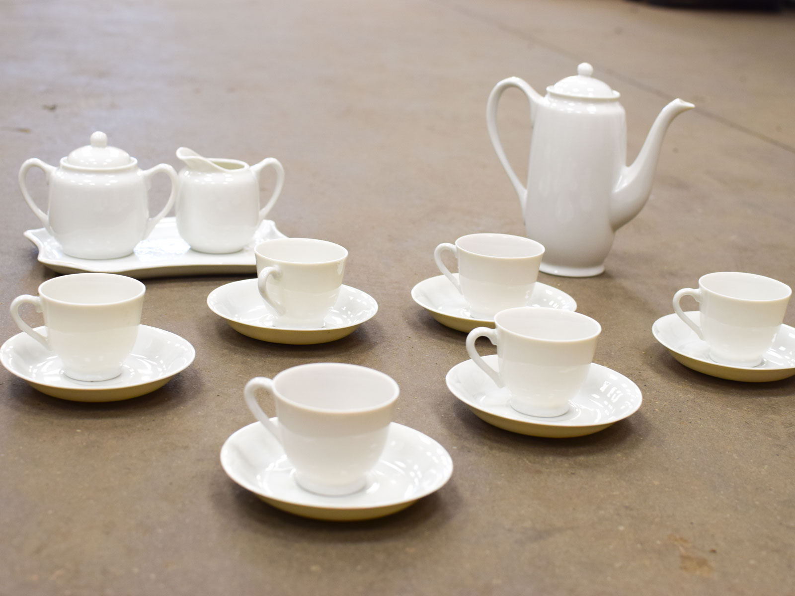 18 Delige porseleinen theeservies 51338