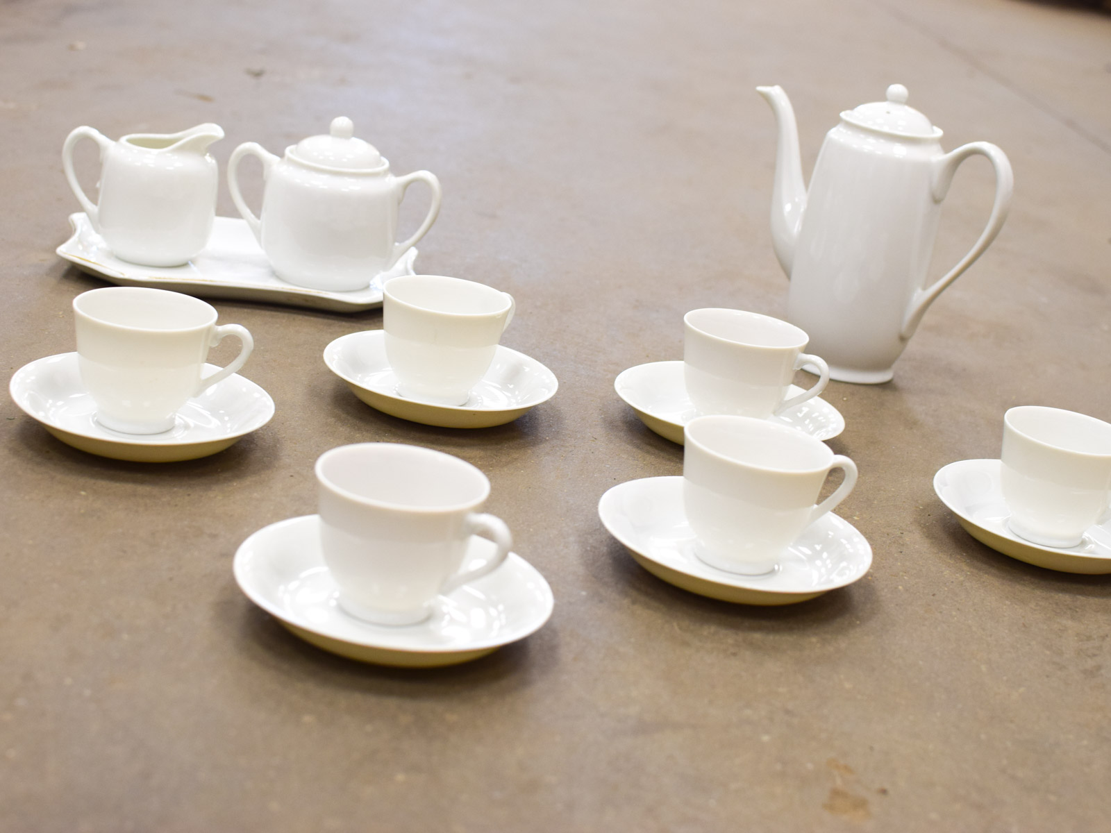 Alternative view of 18 Delige porseleinen theeservies 51338