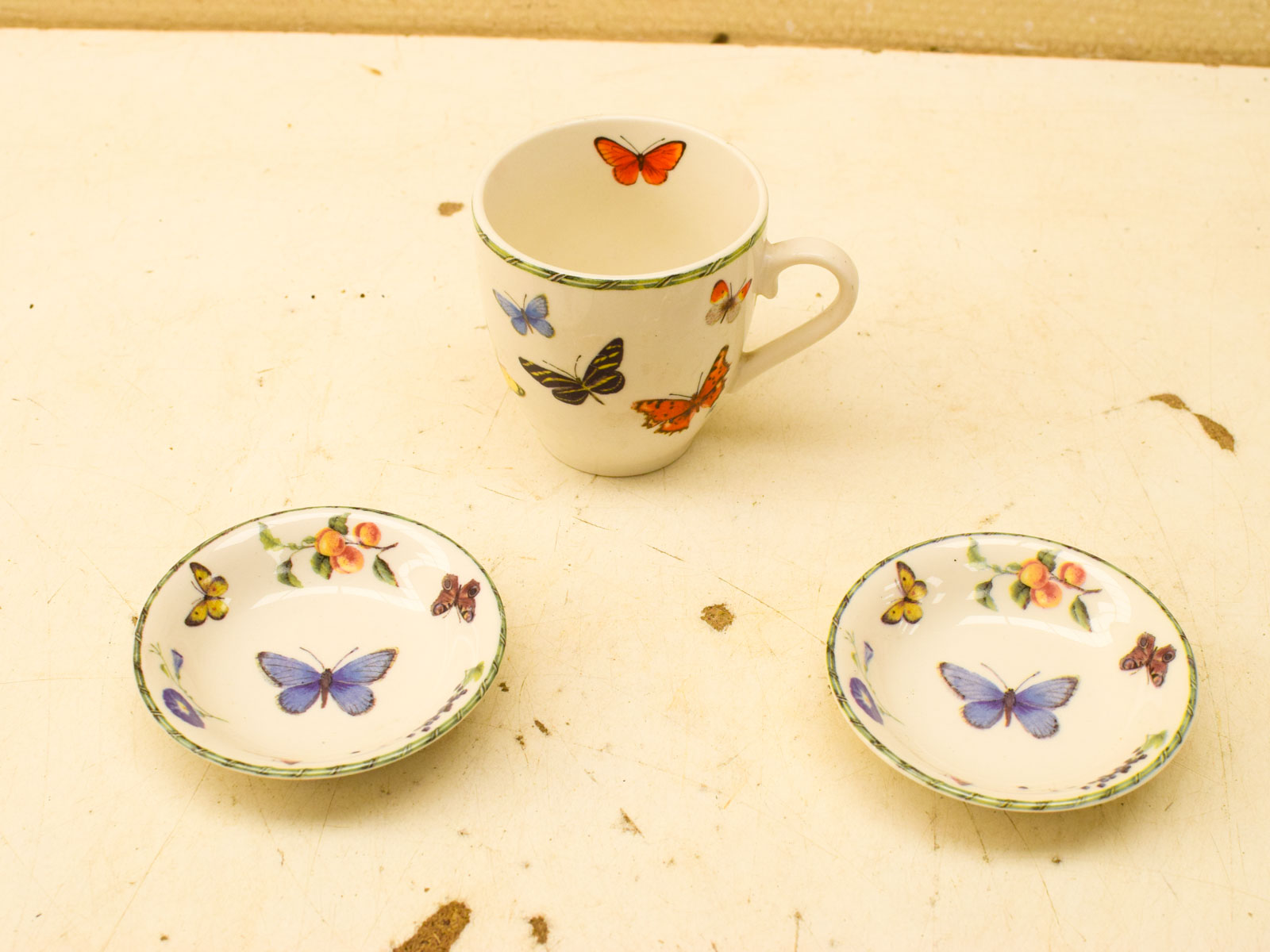 Alternative view of JBS Porseleinen kopje en 2 schaaltjes 51382