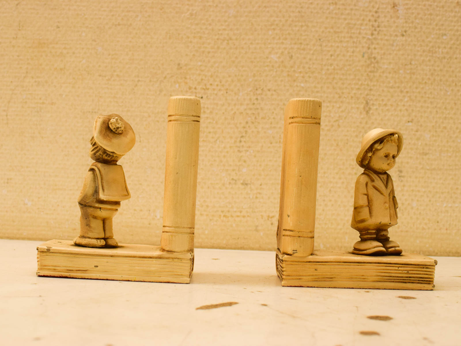 2 stuks boekensteunen 51395