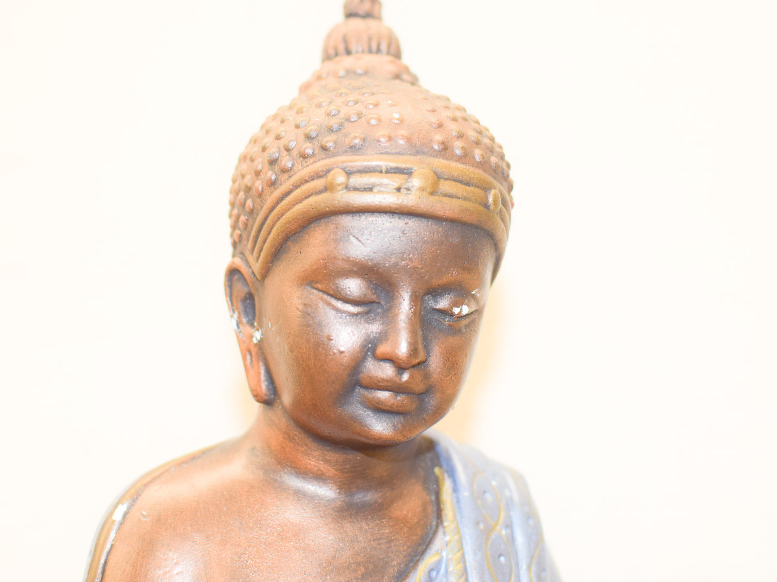 Alternative view of Stenen Boeddha beeld 51553