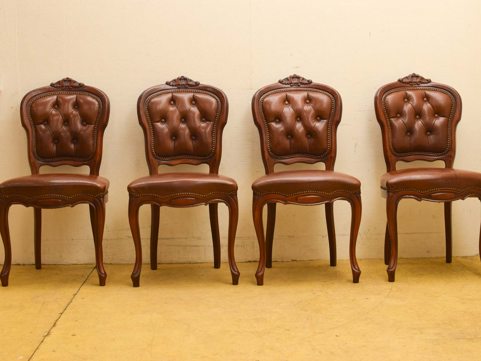 4 stuks eetkamerstoelen 51800