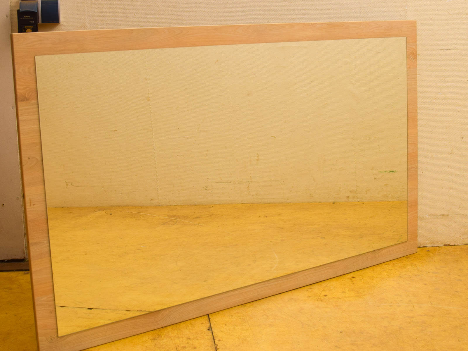 Alternative view of Wandspiegel met een eikenhouten look frame 51830