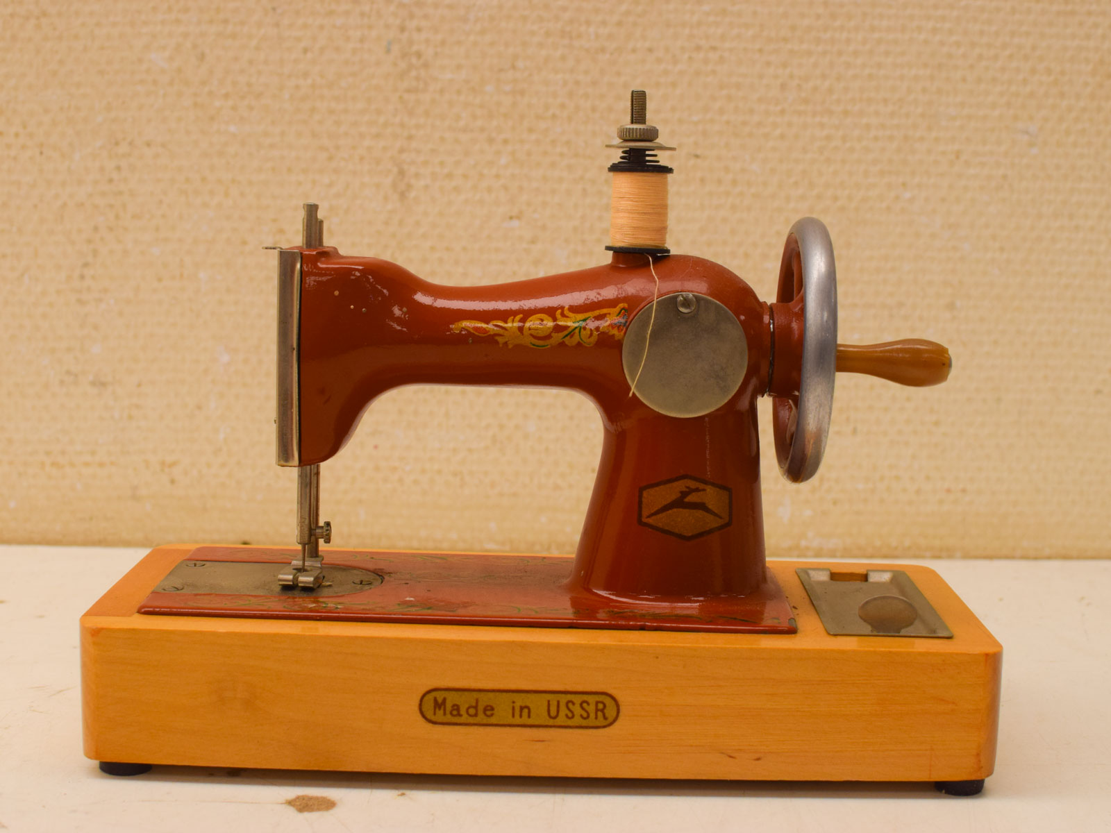 Alternative view of Vintage Kindernaaimachine 51832