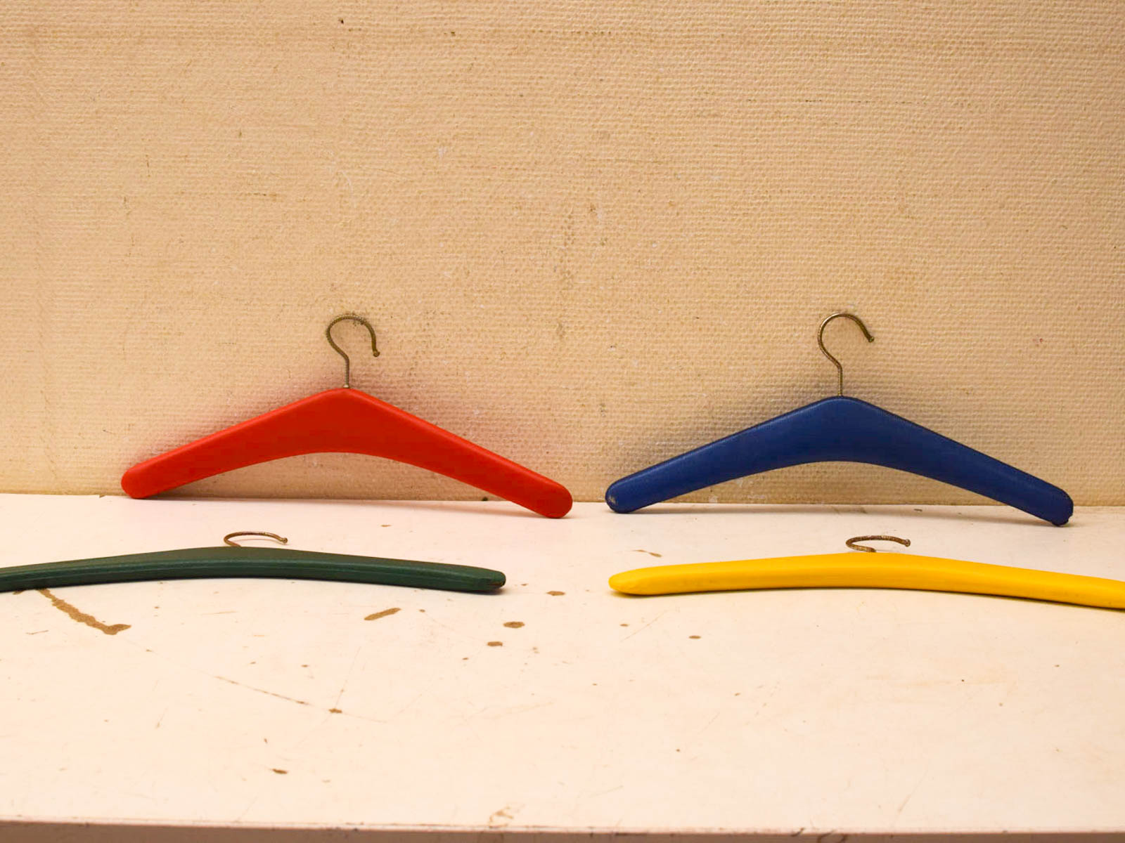 Alternative view of 4 stuks Vintage Kledinghangers 51876