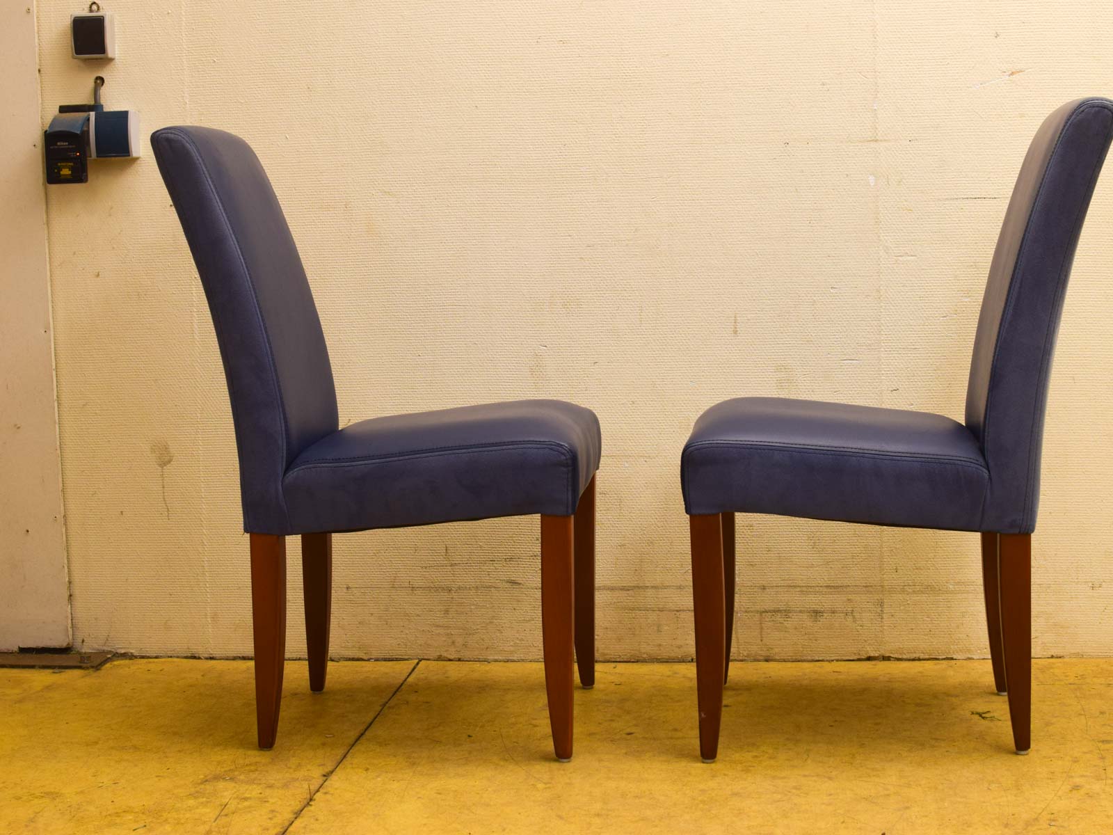 Alternative view of 4 stuks eetkamerstoelen 51979