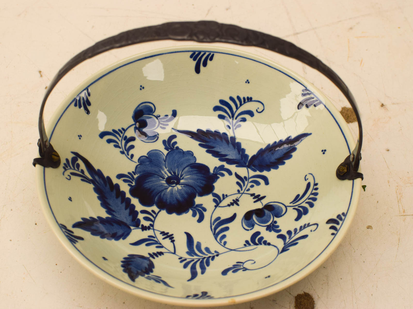 Alternative view of Delft BonBon schaaltje 52056