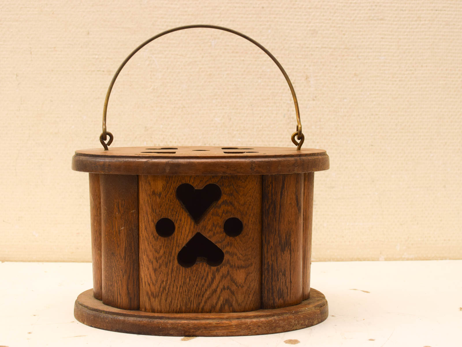 Houten voetenstoof 52070