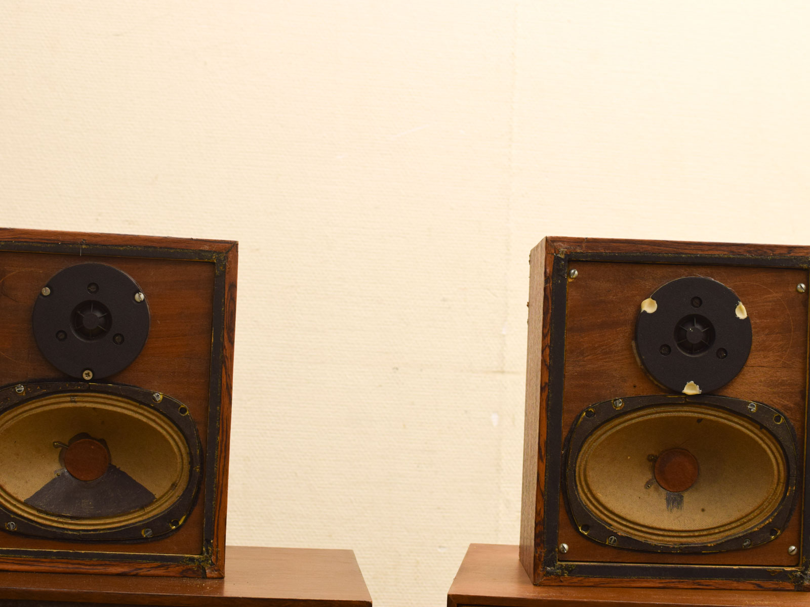 Alternative view of Vintage Luidsprekerboxen 52075