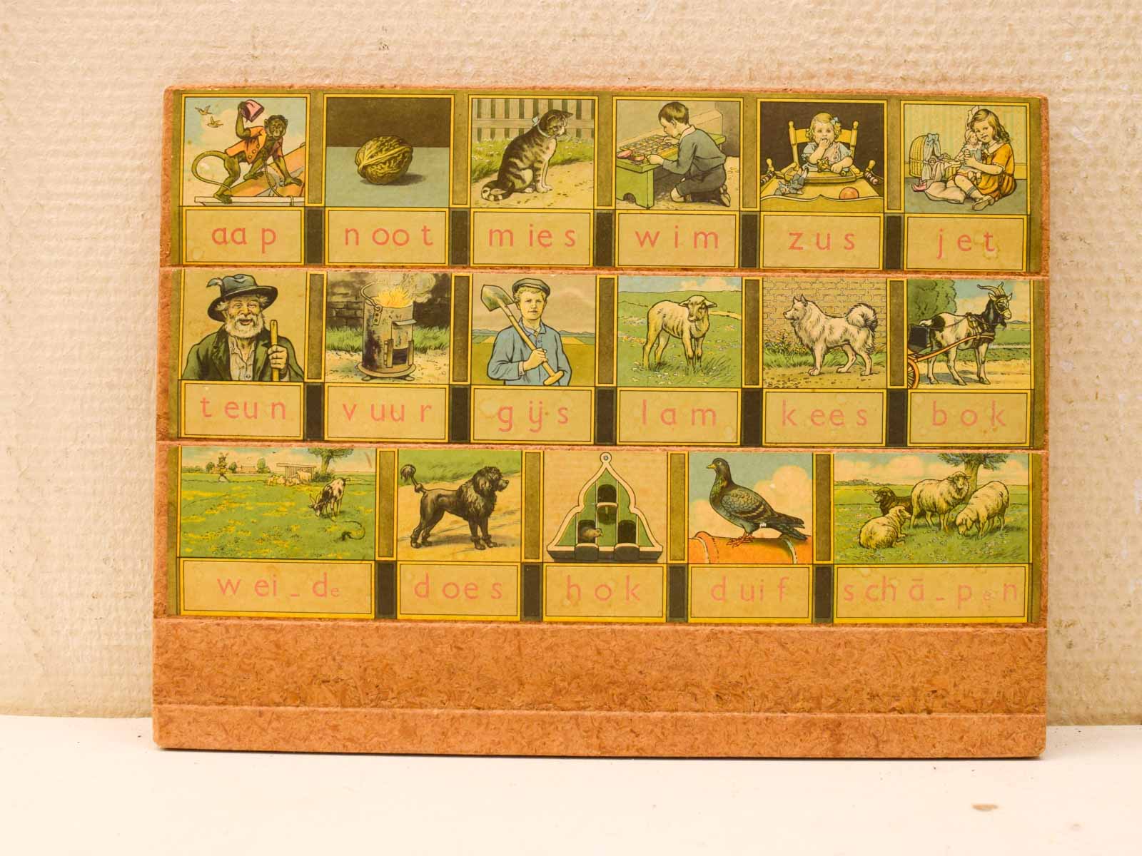 Vintage Leesplankje Aap Noot Mies 52252