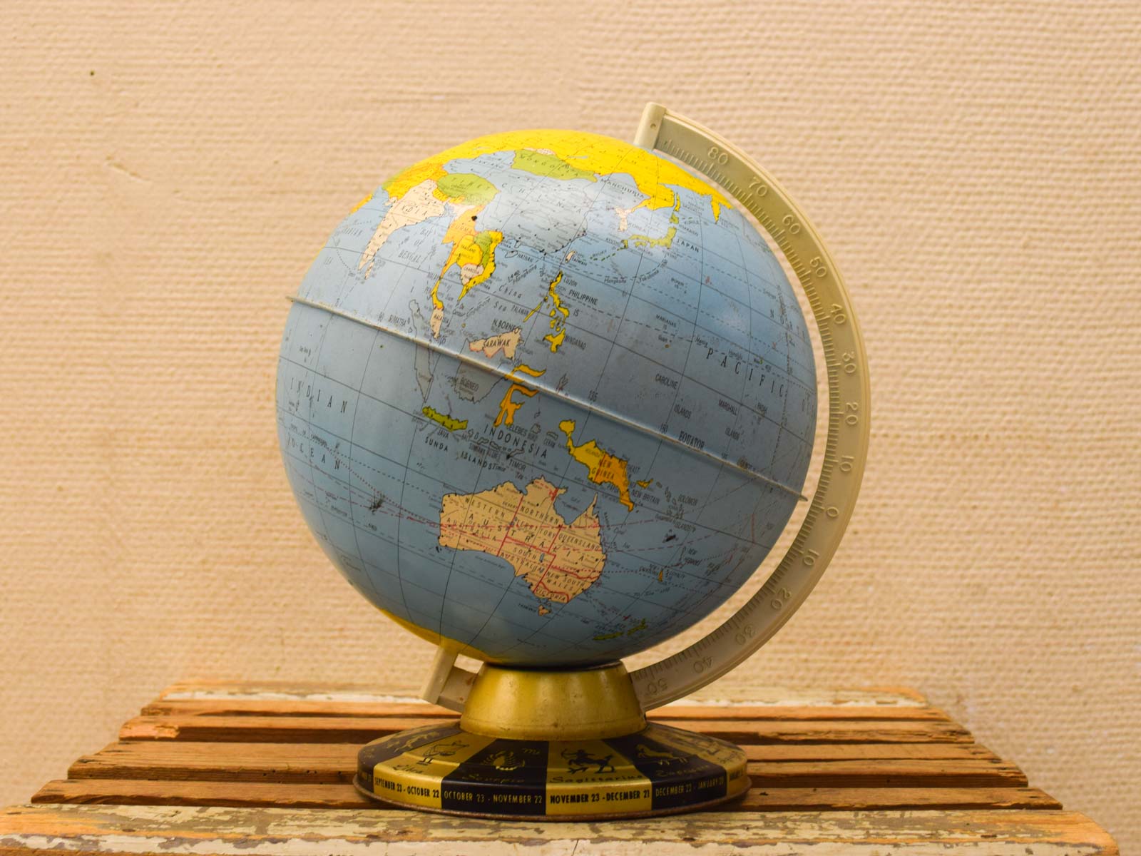 Vintage wereldbol jaren 50 a 60 52279