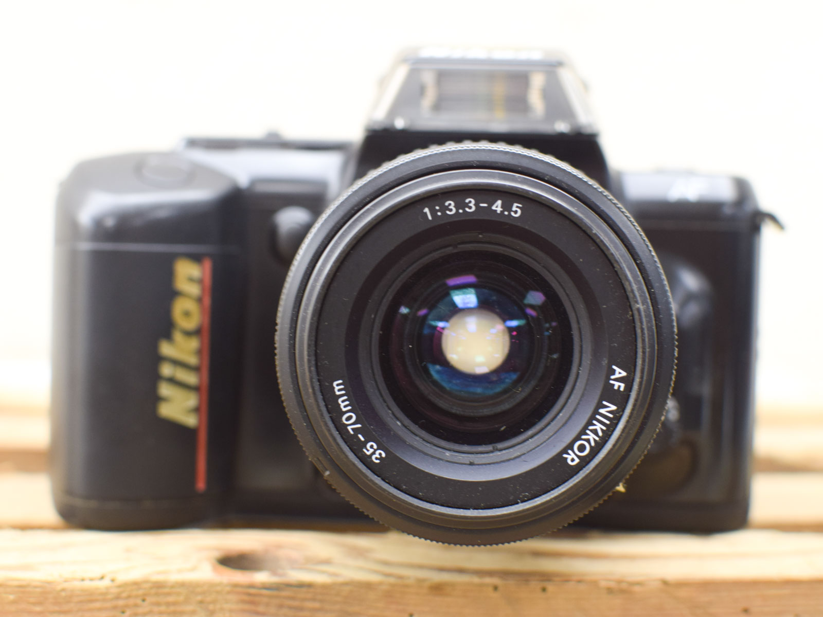 Alternative view of Nikon F 400 spiegelreflexcamera  52290